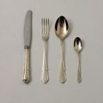 932 1156 CUTLERY SET